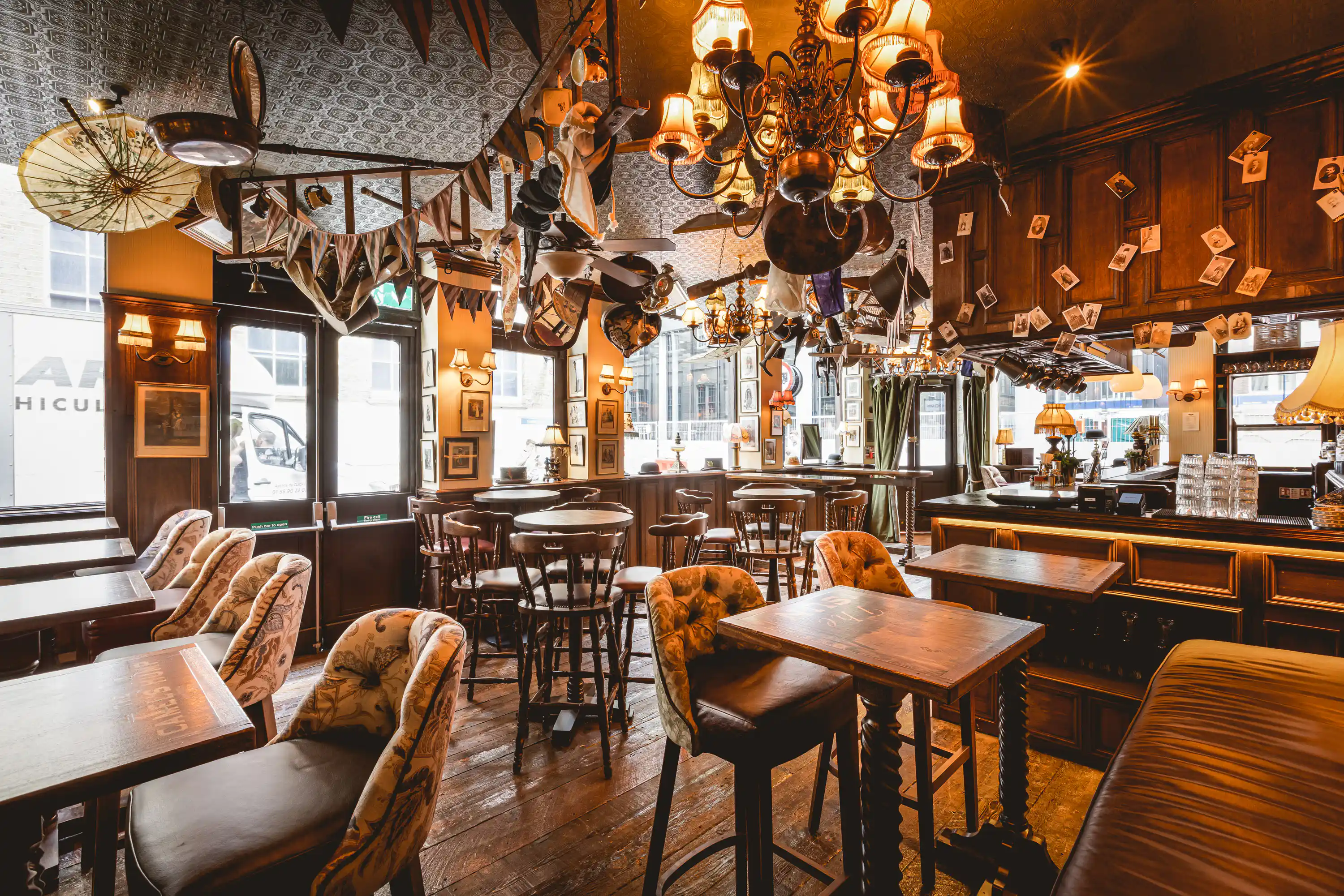 Mr Fogg's Hat Tavern and Gin Club